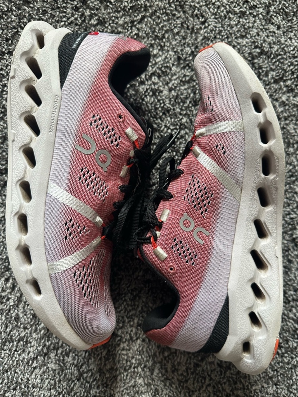 ON CLOUD Running Women's CLOUDSURFER Shoes Size 9 Women's in Auburn/ Frost